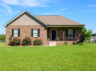 413 Sylvis Rd, Dickson, TN 37055