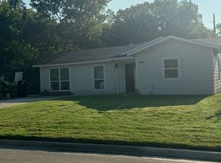 1091 Easy St, Grapevine, TX 76051