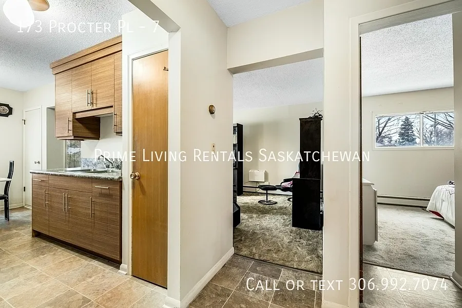 1 bed, 800 sqft, $1,395 — Photo 3