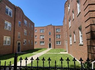 4208 S Michigan Ave #4220-2W, Chicago, IL 60653