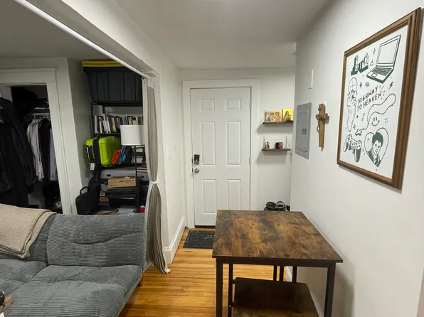 7 Main St #12, Foxboro, MA 02035