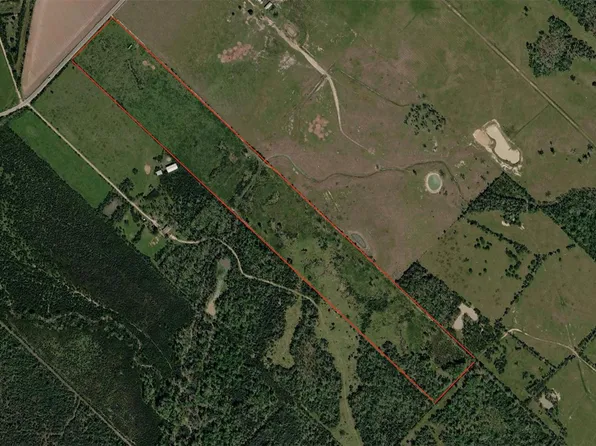 831 Stockold Rd, Sealy, TX 77474