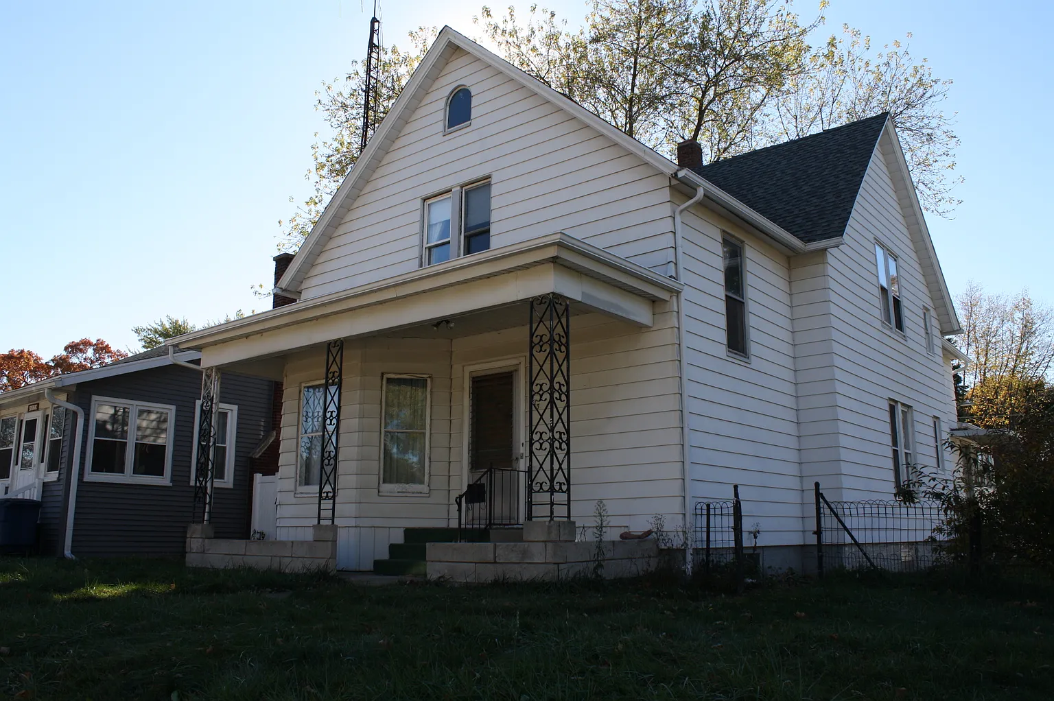 413 Derby St photo 1