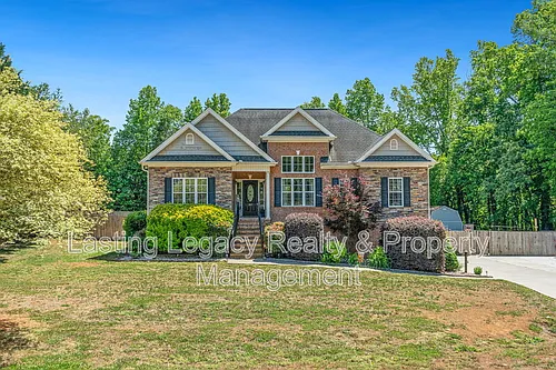 187 Marbrook Dr Photo 1