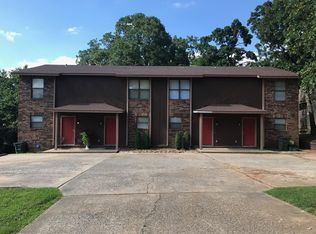 2122 E Frazier Ter, Fayetteville, AR 72703