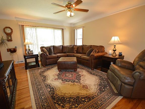 5th image of 6654 Lawnwood Ave
