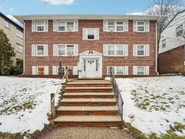 357 Franklin St #7, Bloomfield, NJ 07003