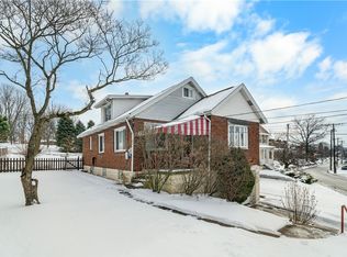 2825 Willett Rd, Pittsburgh, PA 15227