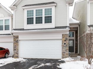 108 Devoe Dr, Oswego, IL 60543