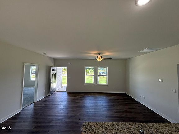 5th image of 438 Barbours Place Dr