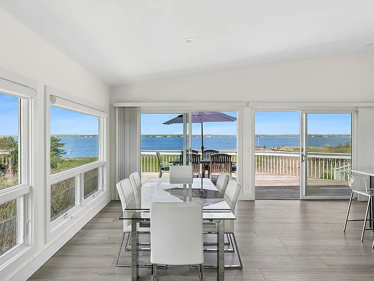 588 Dune Rd — Photo 7