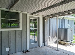 701 Elmwood Dr, Baytown, TX 77520