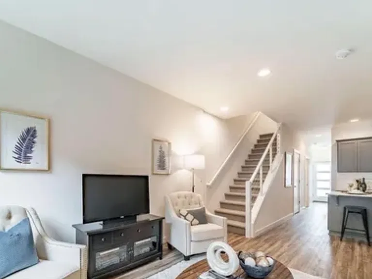 6175 Blue River Dr SE — Photo 20