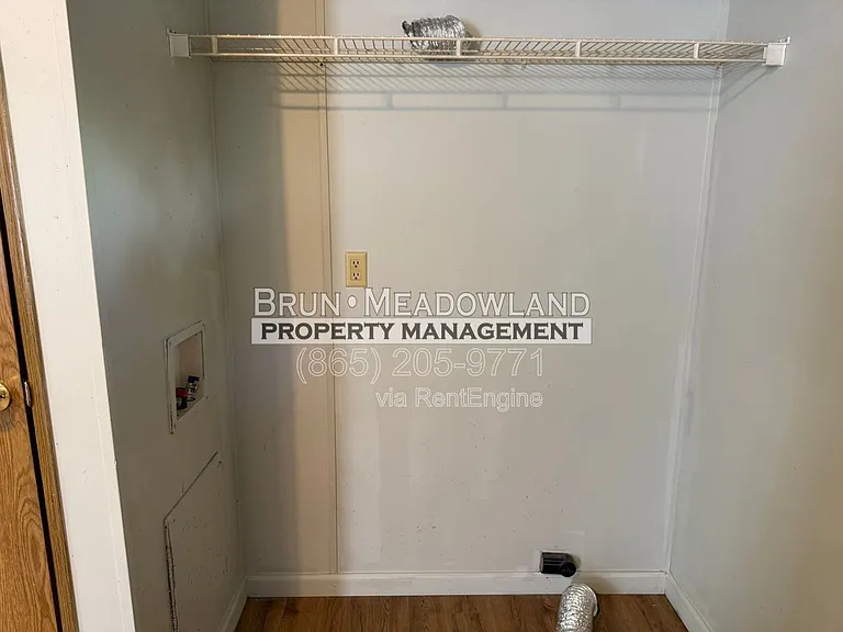 424 Patterson Rd — Photo 14