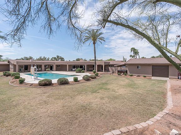 4th image of 4545 N Royal View Dr E
