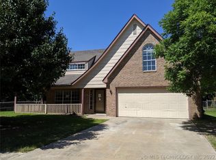 8910 N 131st East Ave, Owasso, OK 74055