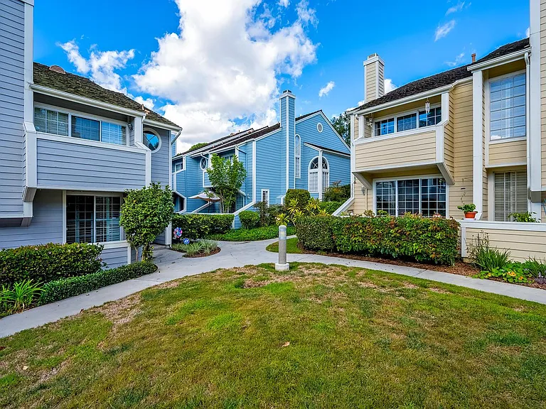 620 Holbrook Ct #101 — Photo 57