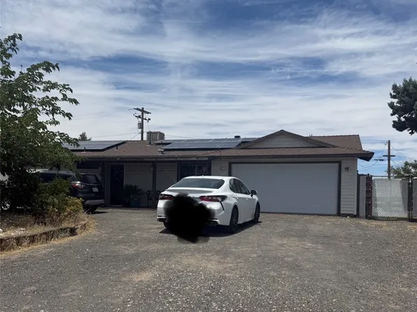 15436 Greenwood St, Hesperia, CA 92345