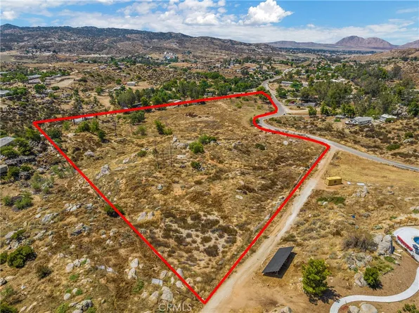 33901 Stagecoach Rd, Nuevo, CA 92567