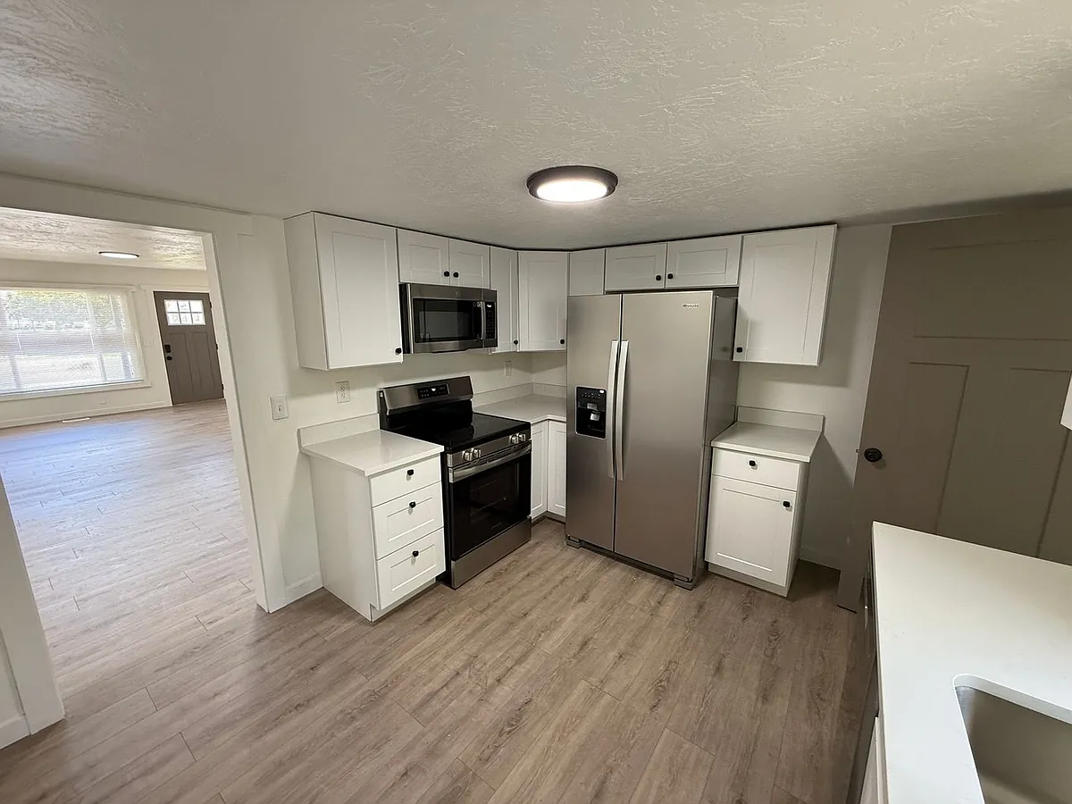 Building Photo - 816 S 500 W