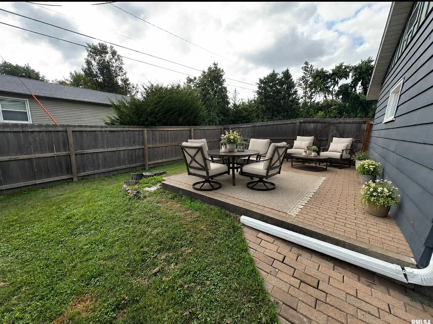 4 bed, 1840 sqft, $2,395 — Photo 4