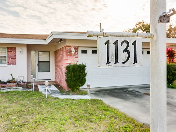 5th image of 1131 Gershwin Dr