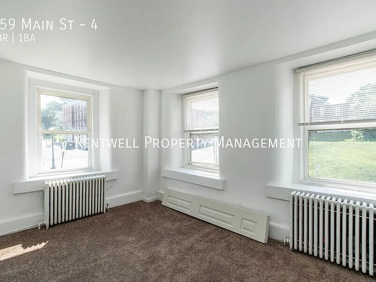 159 Main St #4 — Photo 13