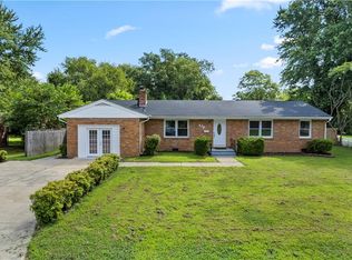 478 Windemere Rd, Newport News, VA 23602