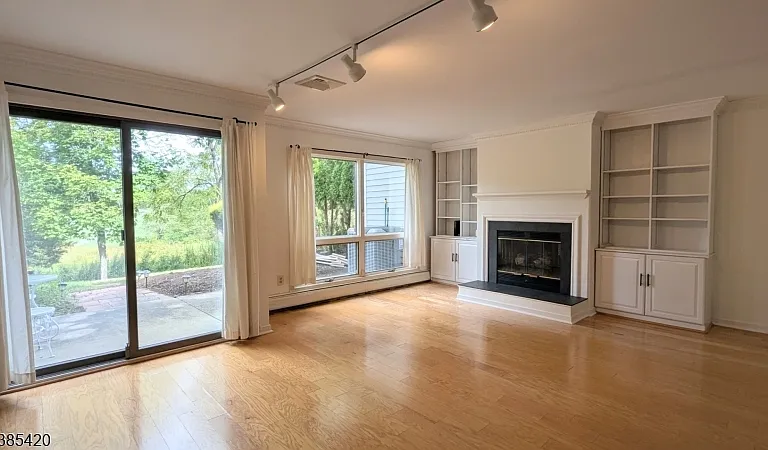 13 Stryker Ct — Photo 16