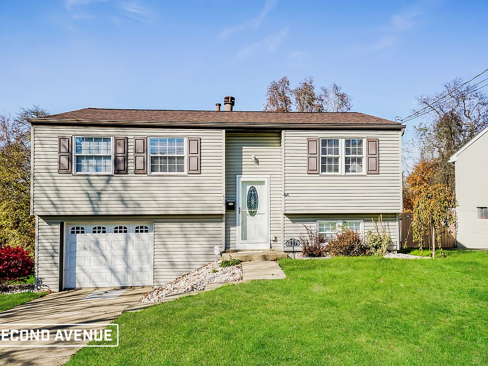 1st image of 617 Tartan Dr