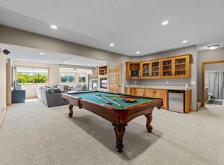 2226 Flora Ct, Lino Lakes, MN 55038