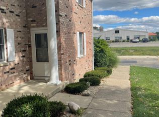 131 Berwick Dr APT J, Urbana, OH 43078