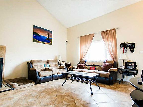 3rd image of 3308 Turtle Rock Dr