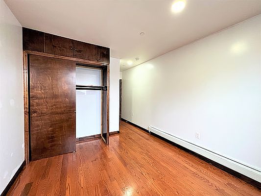 4th image of 907 59th St #43B