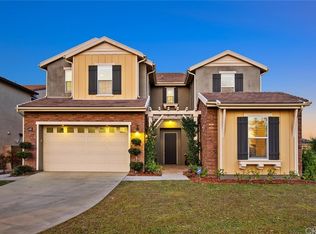 1116 N Chestnut Ln, Azusa, CA 91702