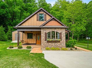 4041 Freehill Rd, Cookeville, TN 38501