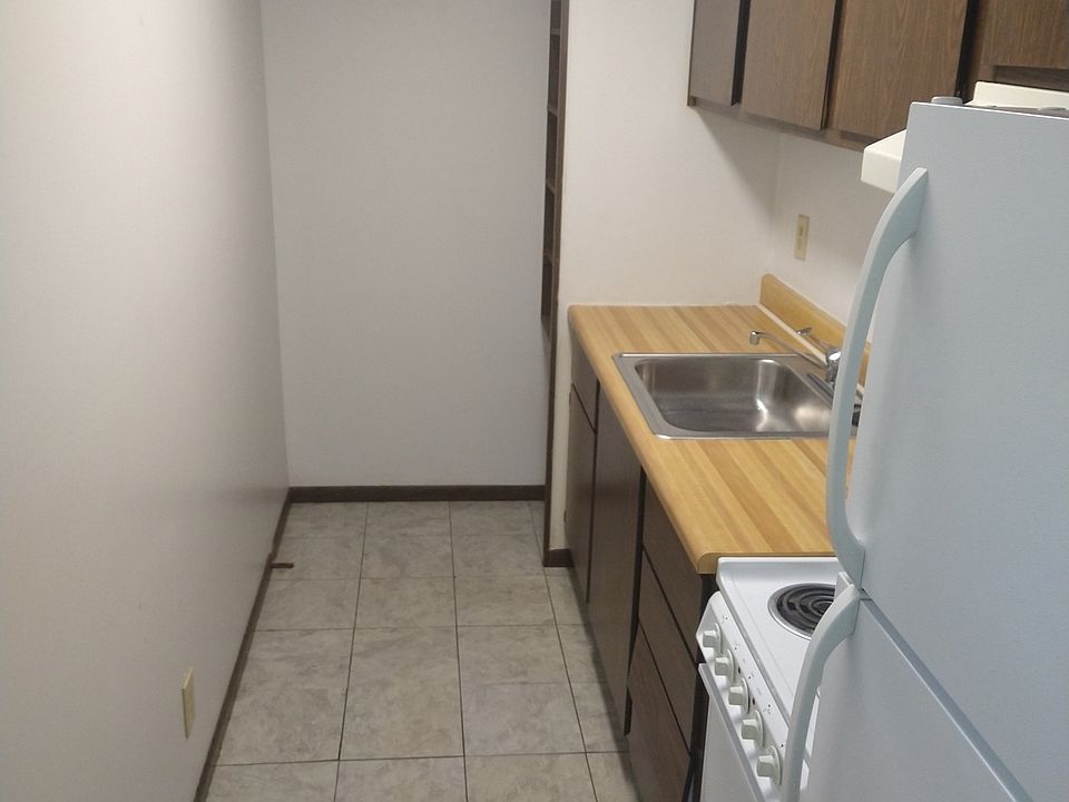 1st image of 1735 Westwood Ave #D