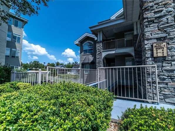 300 Glory Rd #Bld1-3, Branson, MO 65616