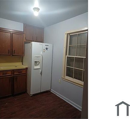 2nd image of 1620 Oleander Dr