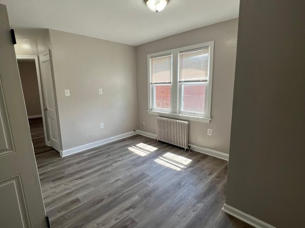 2891 Hartford St SE #A