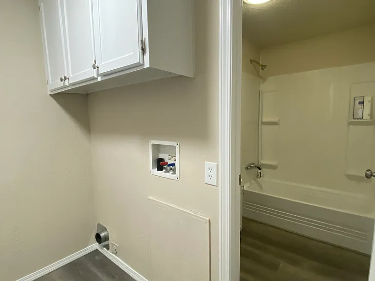 1859 W Marlborough Ave #C-28 — Photo 20