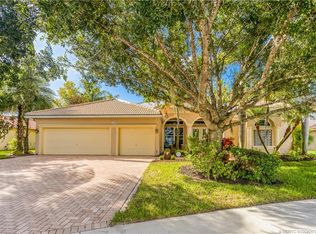 1493 SE Alliance Pl, Stuart, FL 34997