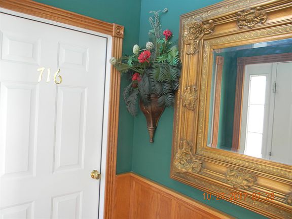 3rd image of 716 Whitthorne St
