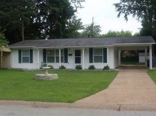 518 Saratoga Ln, Hazelwood, MO