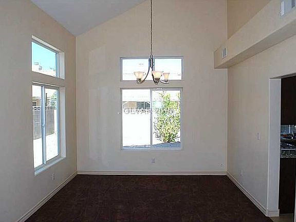 4th image of 5404 Rock Creek Ln