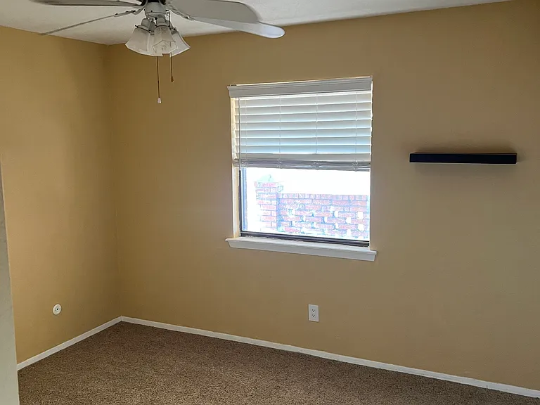 9045 Comet St — Photo 12
