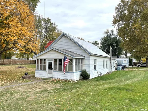 1221 S 11th St, Havana, IL 62644