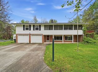 1556 Koons Rd, North Canton, OH 44720