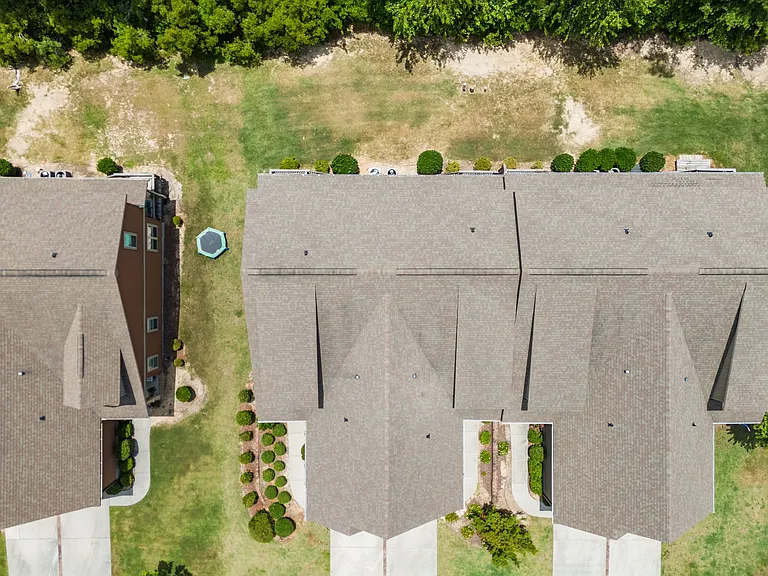 118 Cypress Cir — Photo 8