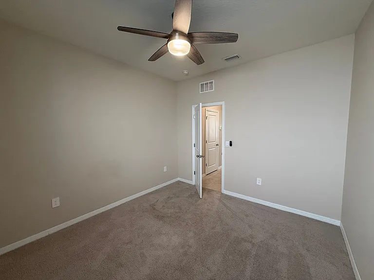 5740 Woodland Sage Dr — Photo 49